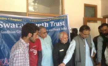 Swarajpeeth contribution in Kashmir Relief