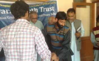 Swarajpeeth contribution in Kashmir Relief