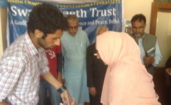 Swarajpeeth contribution in Kashmir Relief