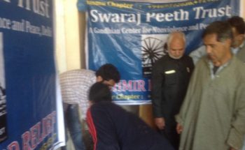 Swarajpeeth contribution in Kashmir Relief
