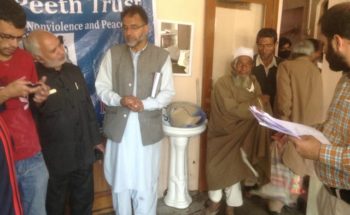 Swarajpeeth contribution in Kashmir Relief