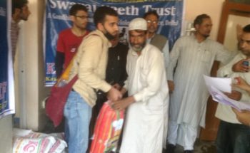 Swarajpeeth contribution in Kashmir Relief