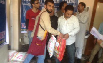 Swarajpeeth contribution in Kashmir Relief